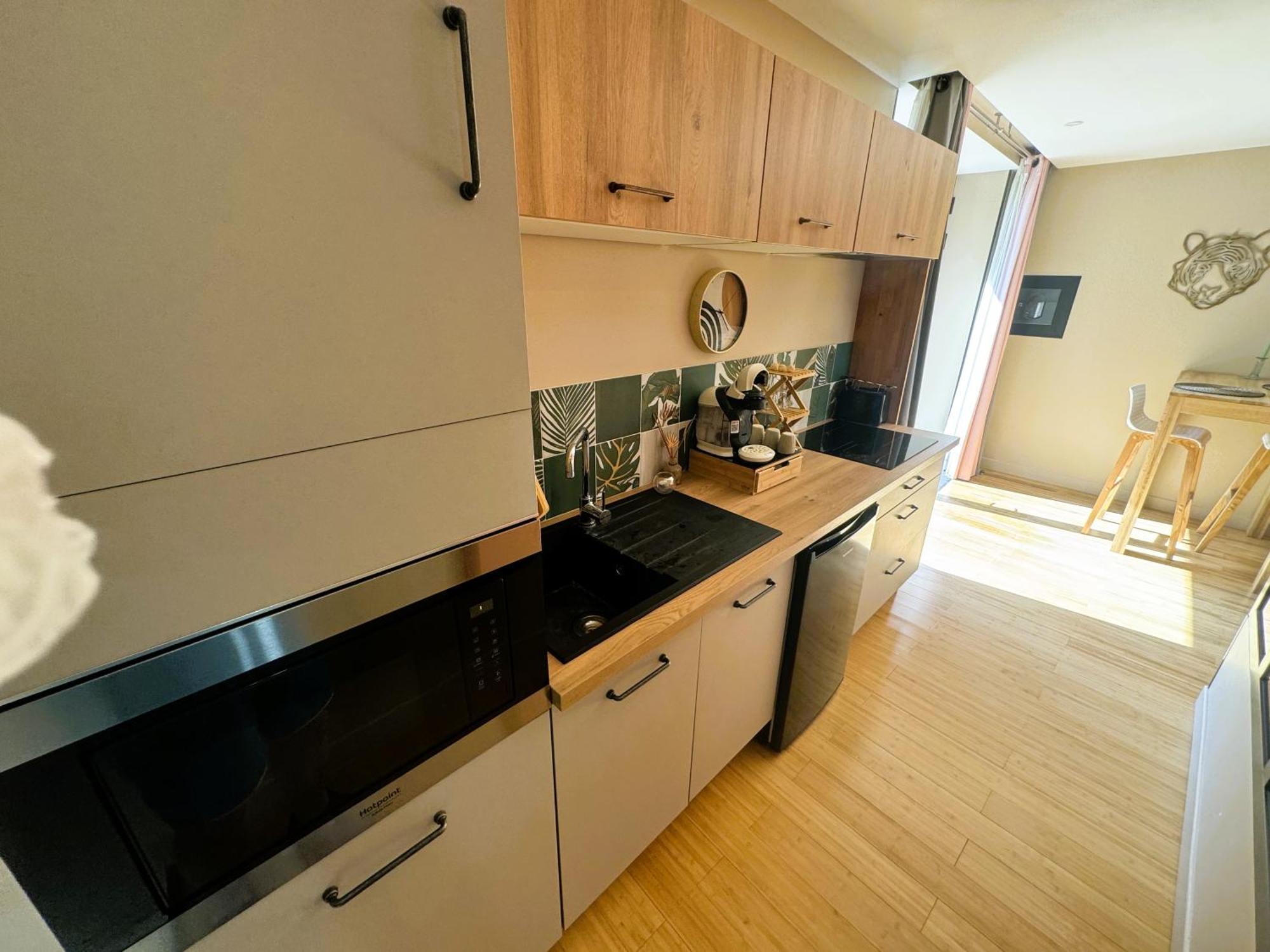 Le Dix - Classic Room - Vallabrix Proche Uzes Exterior photo